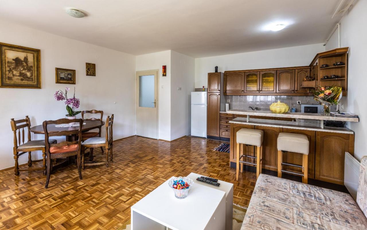 Avlija Garden Gem Apartman Szarajevó Kültér fotó